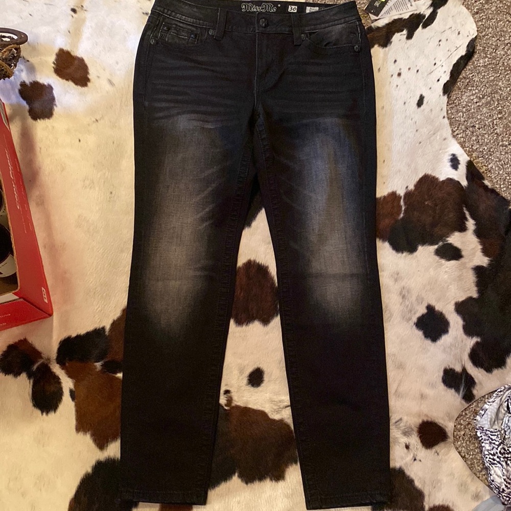 Never worn Miss Me jeans